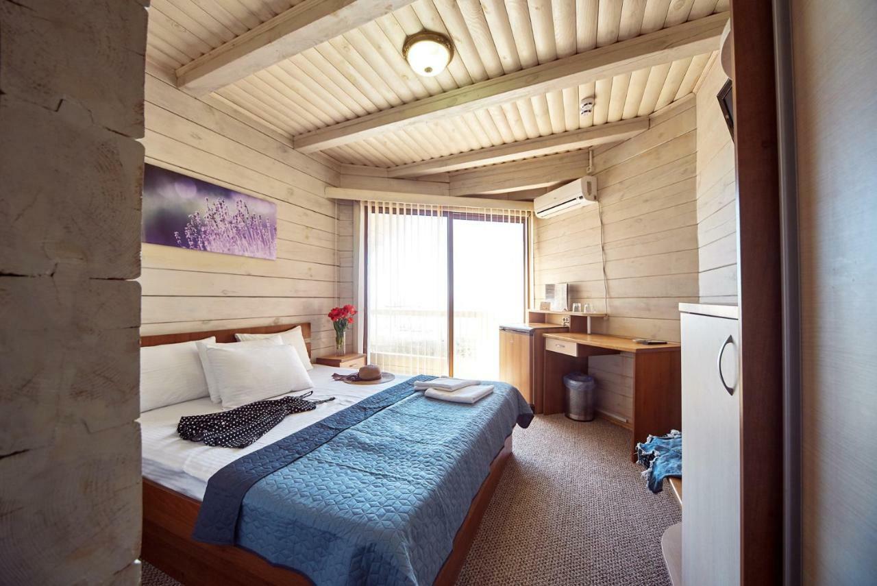 Hôtel Richard By Ribas à Gribovka Extérieur photo